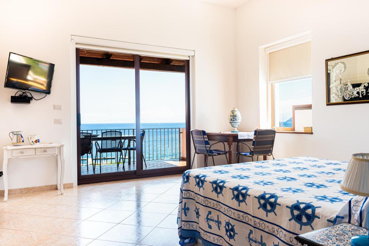 Villa Grazia Lipari ภายนอก รูปภาพ